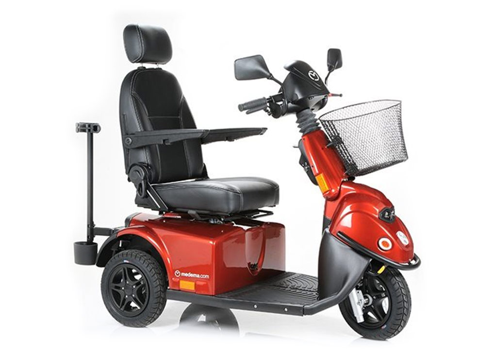 Minicrosser X1 X2 als Elektro Seniorenmobil und Seniorenscooter mit 3 Rädern